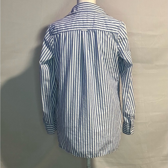 Blouses/flannels/button downs-2 ofor $20 or 3 for $30 (Mix & Match) - Picture 3 of 6